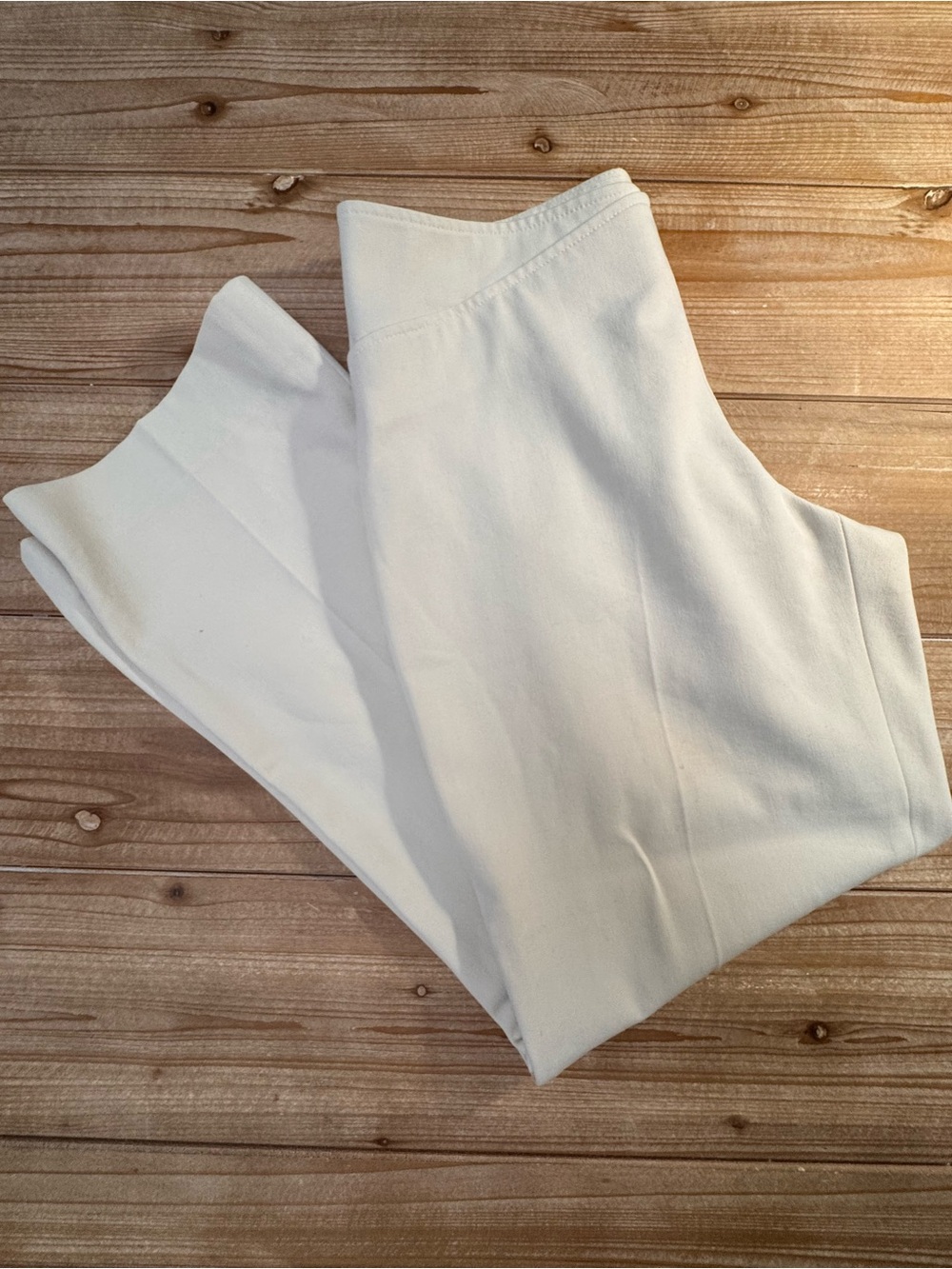 EUC Cache Cream Cropped Straight Leg Pants Size 8 Career Minimalist
